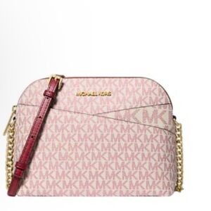 Michael Michael Kors
Jet Set Travel Medium Signature Logo Dome Crossbody Bag NWT